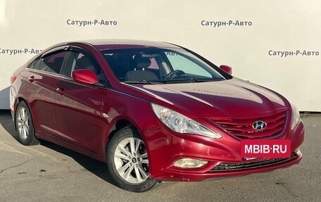 Hyundai Sonata VI, 2012 год, 764 000 рублей, 3 фотография