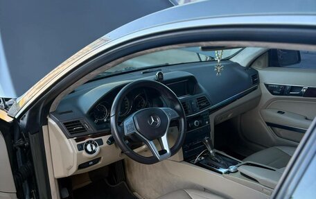 Mercedes-Benz E-Класс, 2010 год, 1 450 000 рублей, 5 фотография