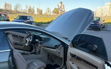 Mercedes-Benz E-Класс, 2010 год, 1 450 000 рублей, 2 фотография