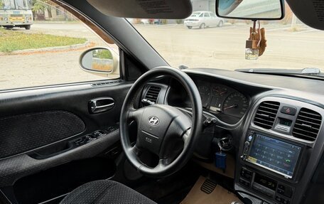 Hyundai Sonata IV рестайлинг, 2005 год, 300 000 рублей, 12 фотография