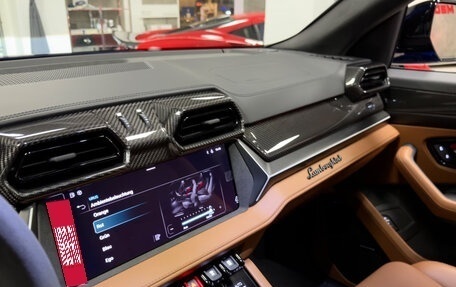Lamborghini Urus I, 2025 год, 34 657 776 рублей, 26 фотография