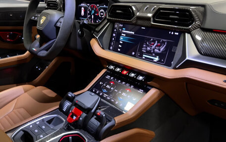 Lamborghini Urus I, 2025 год, 34 657 776 рублей, 35 фотография