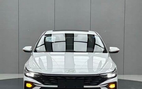 Hyundai Elantra, 2023 год, 1 730 000 рублей, 2 фотография