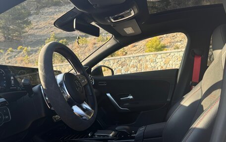 Mercedes-Benz CLA AMG, 2020 год, 4 300 000 рублей, 20 фотография