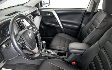 Toyota RAV4, 2017 год, 2 799 000 рублей, 9 фотография