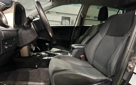 Toyota RAV4, 2014 год, 1 889 000 рублей, 10 фотография