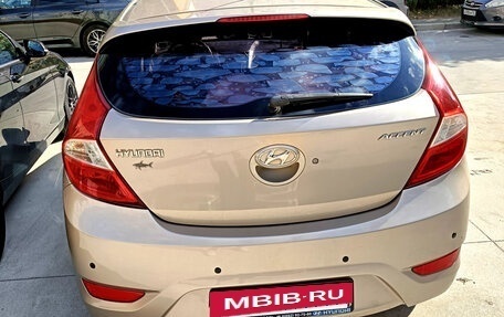Hyundai Solaris II рестайлинг, 2012 год, 1 150 000 рублей, 2 фотография