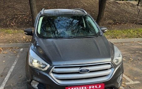 Ford Kuga III, 2017 год, 1 550 000 рублей, 2 фотография