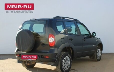 Chevrolet Niva I рестайлинг, 2018 год, 719 000 рублей, 5 фотография