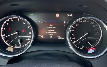 Toyota Camry, 2022 год, 3 450 000 рублей, 10 фотография