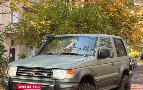 Mitsubishi Pajero III рестайлинг, 1995 год, 649 000 рублей, 2 фотография