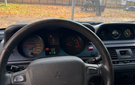 Mitsubishi Pajero III рестайлинг, 1995 год, 649 000 рублей, 8 фотография