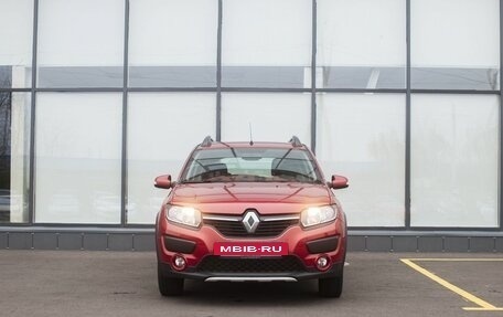 Renault Sandero II рестайлинг, 2018 год, 1 000 000 рублей, 3 фотография
