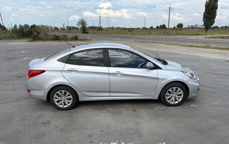 Hyundai Solaris II рестайлинг, 2011 год, 749 900 рублей, 6 фотография