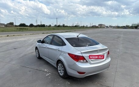 Hyundai Solaris II рестайлинг, 2011 год, 749 900 рублей, 4 фотография
