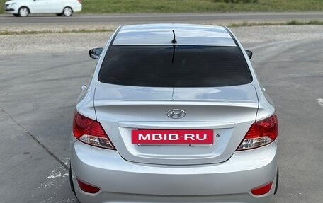 Hyundai Solaris II рестайлинг, 2011 год, 749 900 рублей, 5 фотография