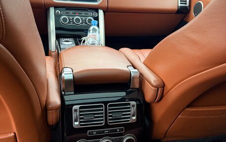 Land Rover Range Rover IV рестайлинг, 2013 год, 3 600 000 рублей, 20 фотография