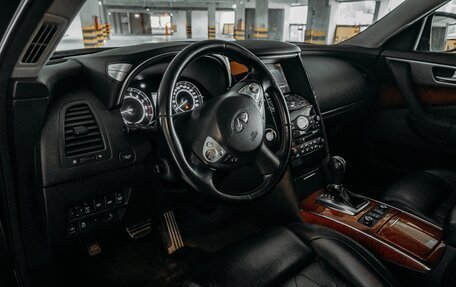 Infiniti FX II, 2012 год, 2 100 000 рублей, 10 фотография