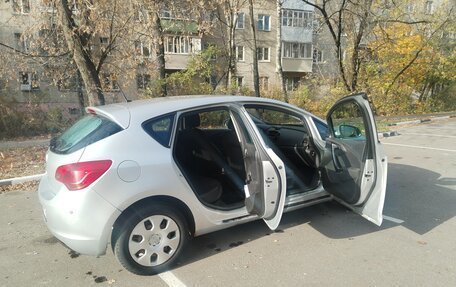 Opel Astra J, 2010 год, 450 000 рублей, 14 фотография