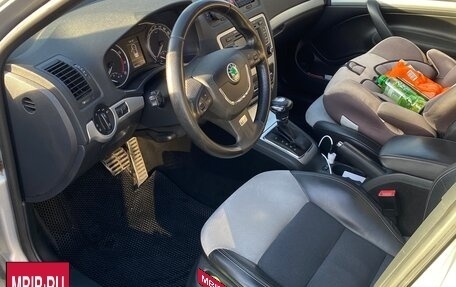 Skoda Octavia RS, 2011 год, 1 250 000 рублей, 10 фотография