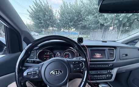 KIA Carnival III, 2018 год, 2 800 000 рублей, 13 фотография