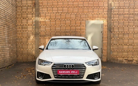 Audi A4, 2019 год, 3 000 000 рублей, 2 фотография