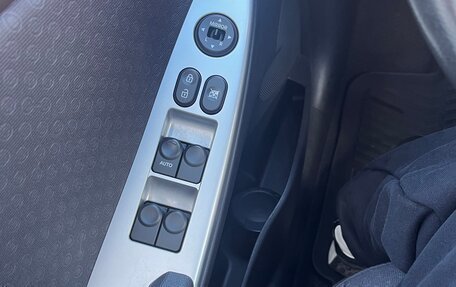 Hyundai Solaris II рестайлинг, 2013 год, 1 100 000 рублей, 6 фотография