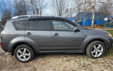 Mitsubishi Outlander III рестайлинг 3, 2008 год, 1 100 000 рублей, 6 фотография