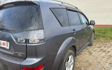 Mitsubishi Outlander III рестайлинг 3, 2008 год, 1 100 000 рублей, 5 фотография