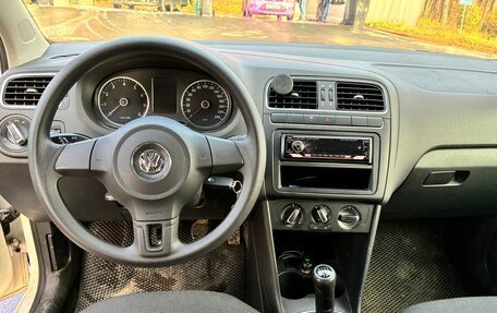 Volkswagen Polo VI (EU Market), 2011 год, 600 000 рублей, 4 фотография