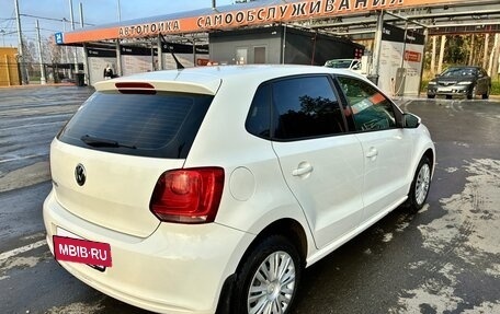 Volkswagen Polo VI (EU Market), 2011 год, 600 000 рублей, 11 фотография