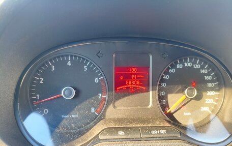 Volkswagen Polo VI (EU Market), 2014 год, 850 000 рублей, 12 фотография
