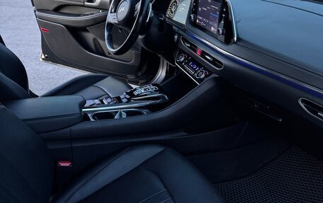Hyundai Sonata VIII, 2022 год, 2 800 000 рублей, 13 фотография