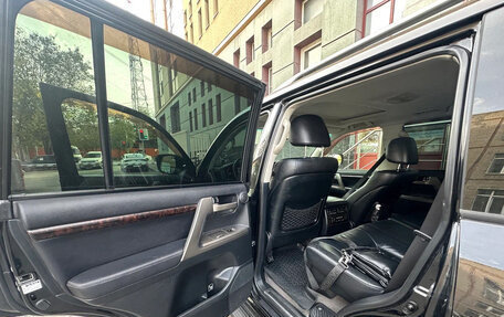 Toyota Land Cruiser 200, 2011 год, 3 300 000 рублей, 5 фотография