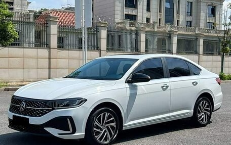 Volkswagen Lavida, 2023 год, 1 750 000 рублей, 4 фотография