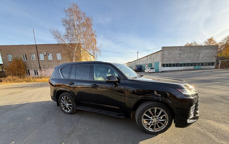 Lexus LX, 2022 год, 13 000 000 рублей, 11 фотография