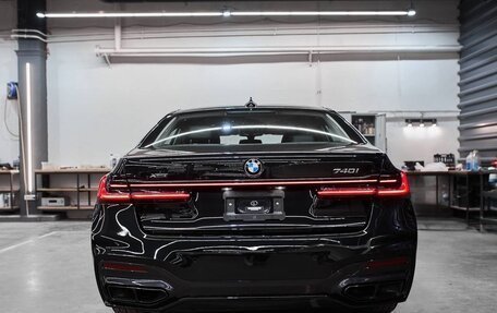 BMW 7 серия, 2022 год, 3 900 000 рублей, 13 фотография