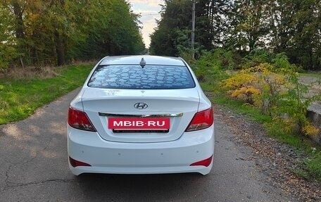 Hyundai Solaris II рестайлинг, 2015 год, 990 000 рублей, 6 фотография