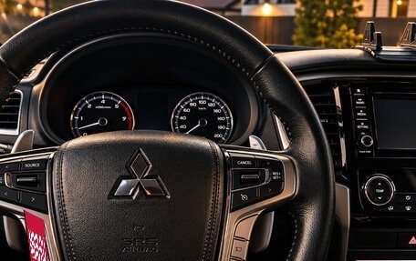 Mitsubishi L200 IV рестайлинг, 2022 год, 3 900 000 рублей, 5 фотография