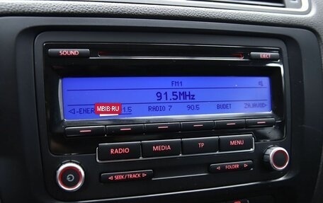 Volkswagen Jetta VII, 2012 год, 890 000 рублей, 11 фотография