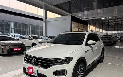 Volkswagen T-Roc I, 2022 год, 2 069 000 рублей, 1 фотография
