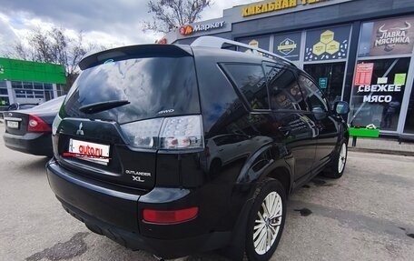 Mitsubishi Outlander III рестайлинг 3, 2008 год, 1 000 000 рублей, 2 фотография