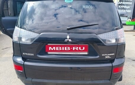 Mitsubishi Outlander III рестайлинг 3, 2008 год, 1 000 000 рублей, 13 фотография