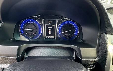 Toyota Camry, 2017 год, 2 000 000 рублей, 12 фотография