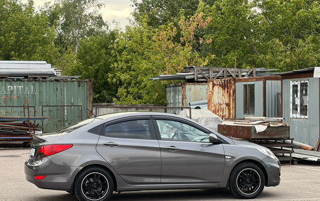 Hyundai Solaris II рестайлинг, 2014 год, 940 000 рублей, 12 фотография