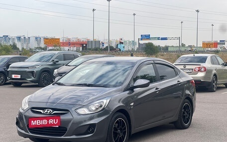 Hyundai Solaris II рестайлинг, 2014 год, 940 000 рублей, 4 фотография
