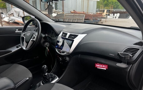 Hyundai Solaris II рестайлинг, 2014 год, 940 000 рублей, 26 фотография