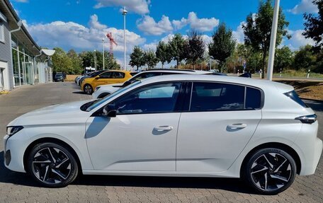 Peugeot 308, 2023 год, 1 790 000 рублей, 5 фотография