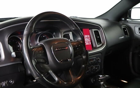 Dodge Charger, 2019 год, 2 399 990 рублей, 9 фотография