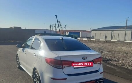 KIA Rio III рестайлинг, 2017 год, 1 200 000 рублей, 6 фотография